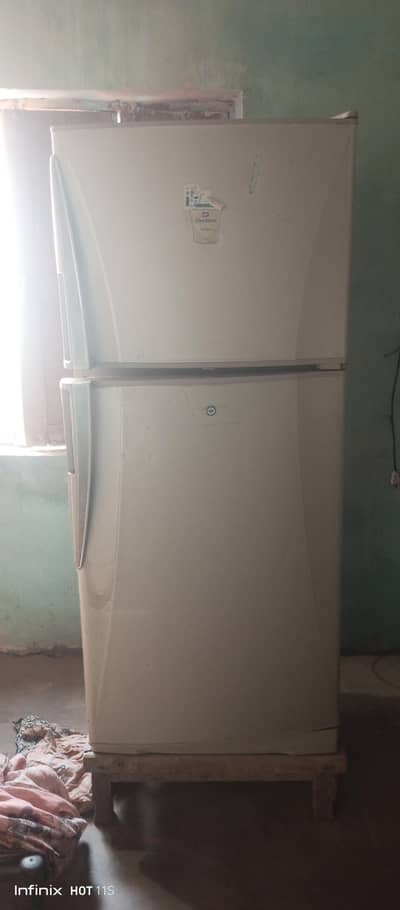 Refrigerator