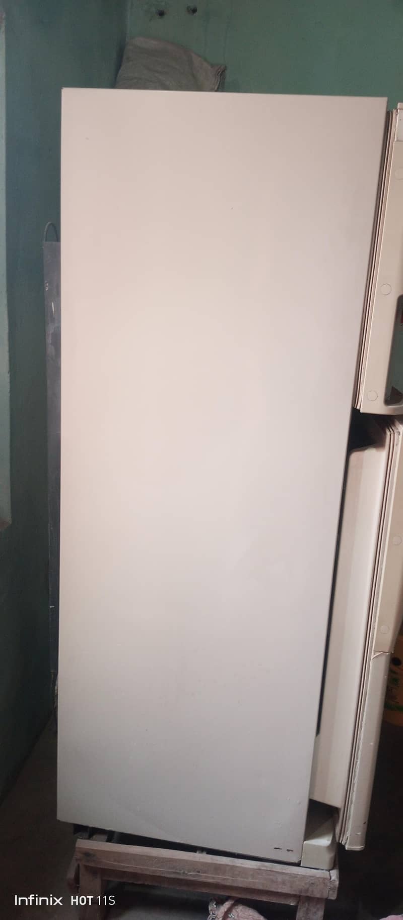 Refrigerator 1