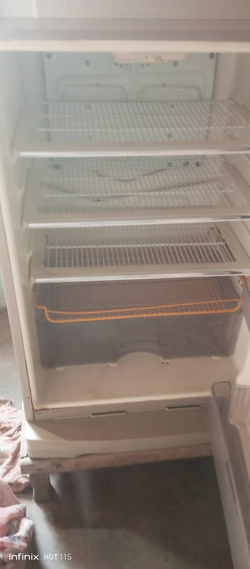 Refrigerator 4