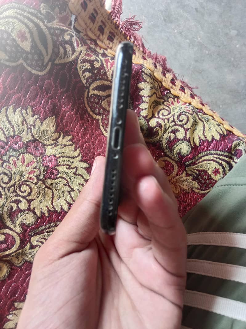 Apple iPhone 7 Plus 1