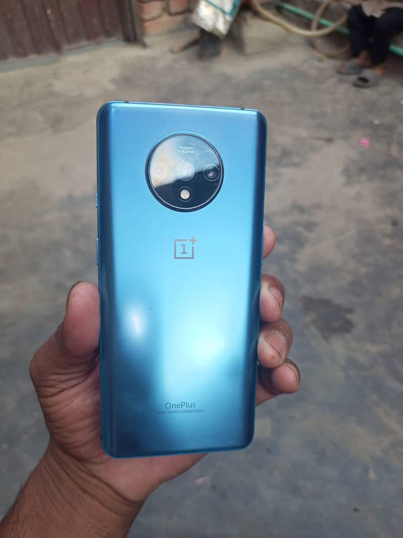 One Plus 7T single sim 0