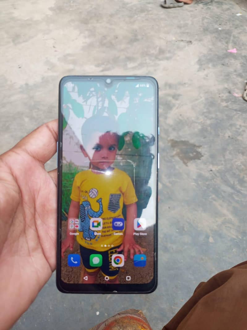 One Plus 7T single sim 3
