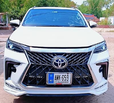 Toyota Fortuner V 2021