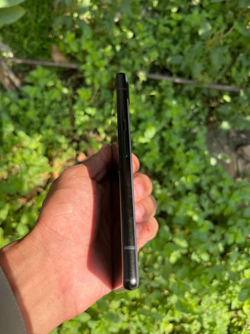 Google Pixel 6A 2
