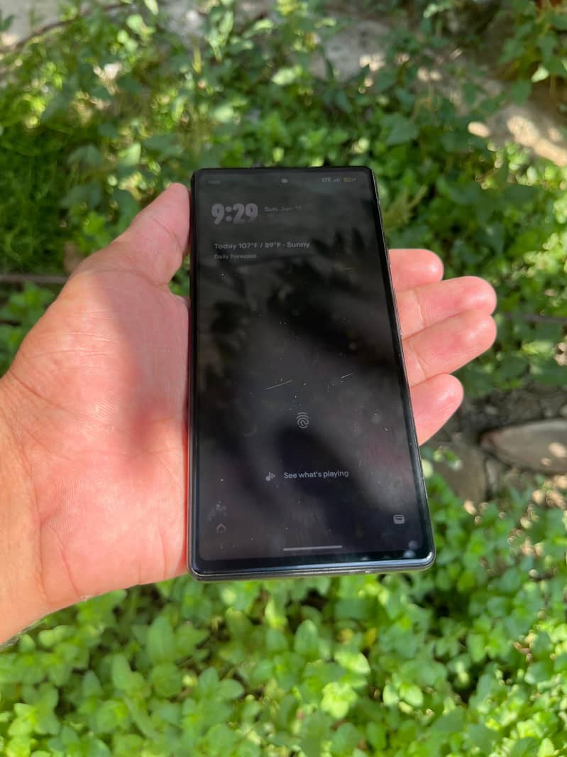 Google Pixel 6A 5