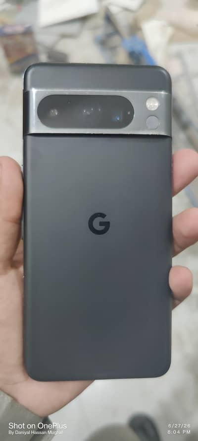 Google Pixel 8 Pro