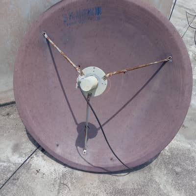 Dish Antenna with receiver