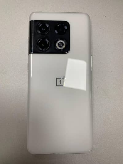 One Plus 10 Pro