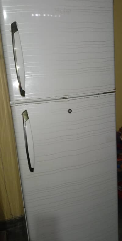 HAIER REFRIGERATOR HRF 355