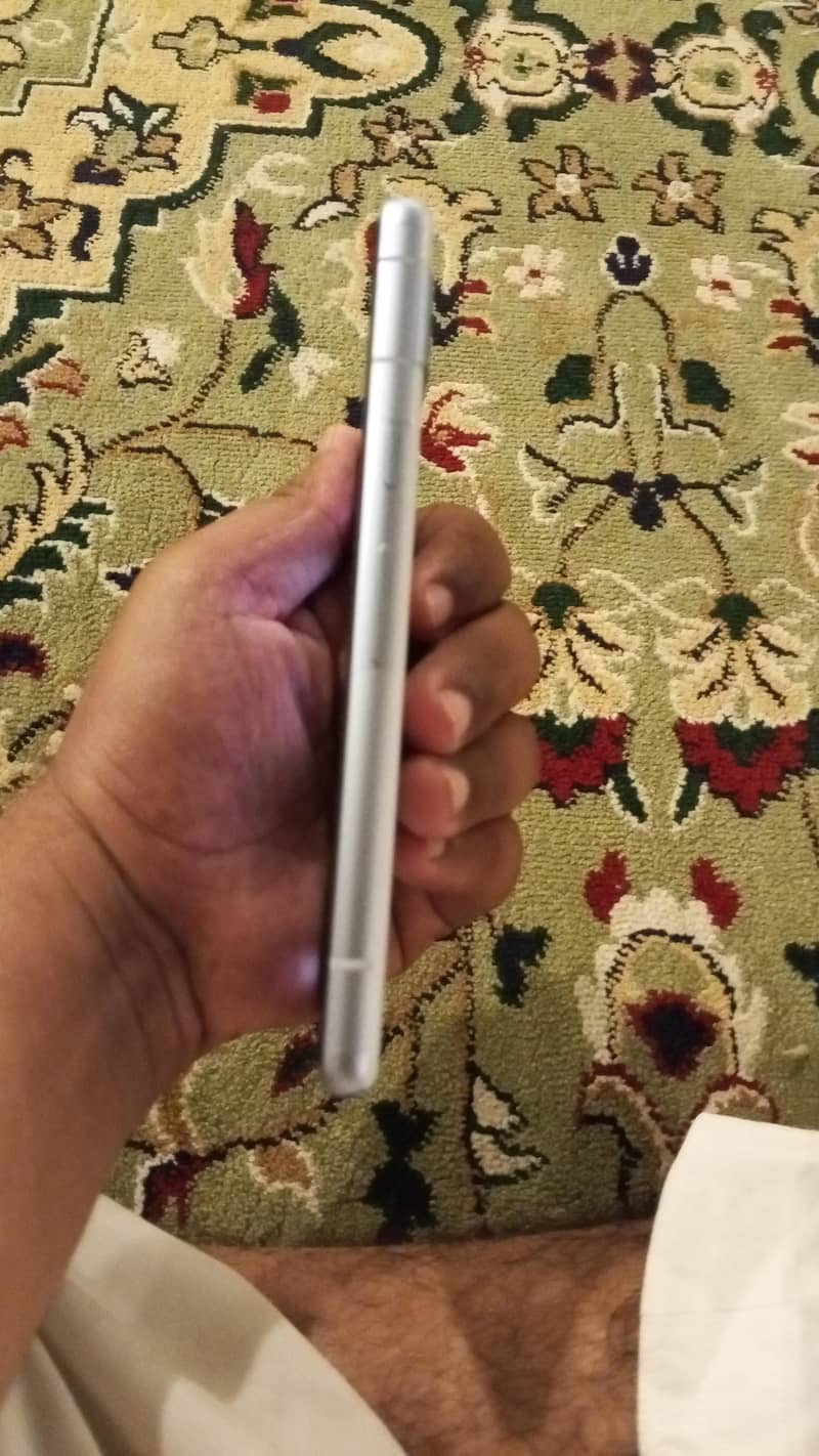 Google Pixel 7a 1