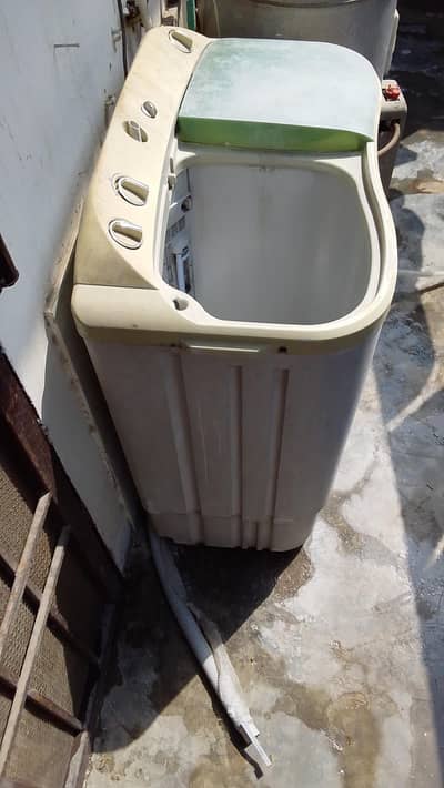 Haier washing machine in good condition