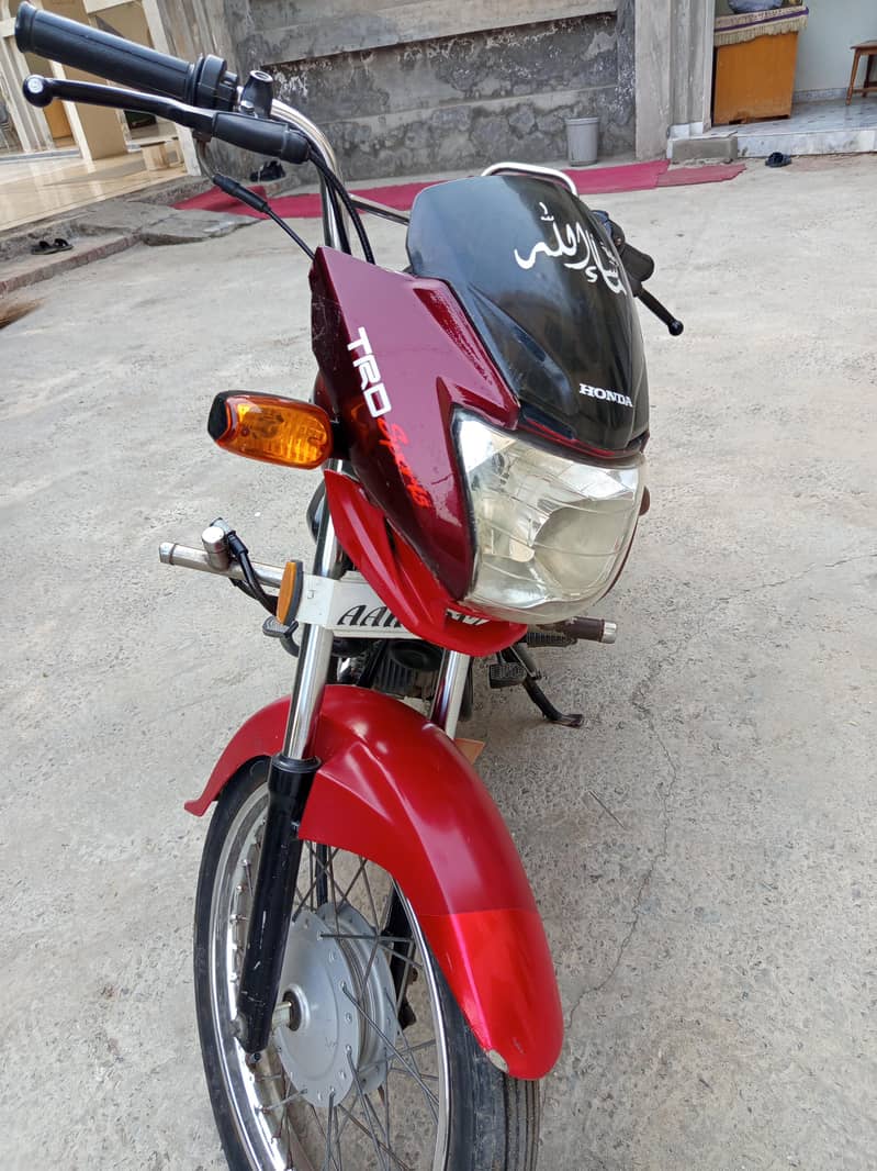 Honda prioder 1