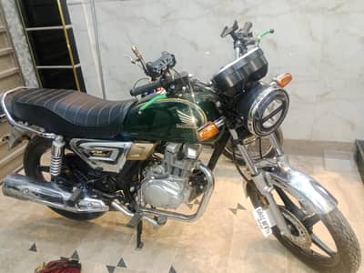 بہترین کنڈیشن میں ہے فوری سیل کرنی ہے