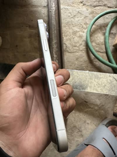 Apple iPhone 16 Plus