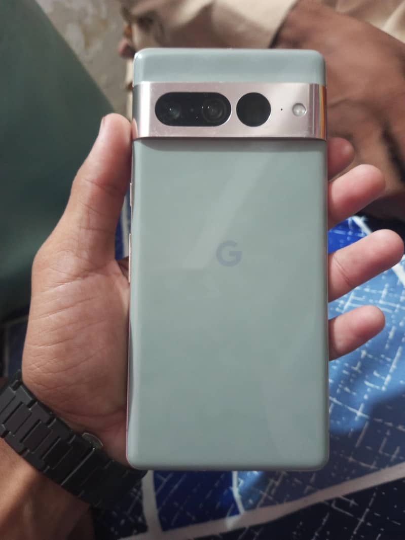 Google Pixel 7 Pro 0