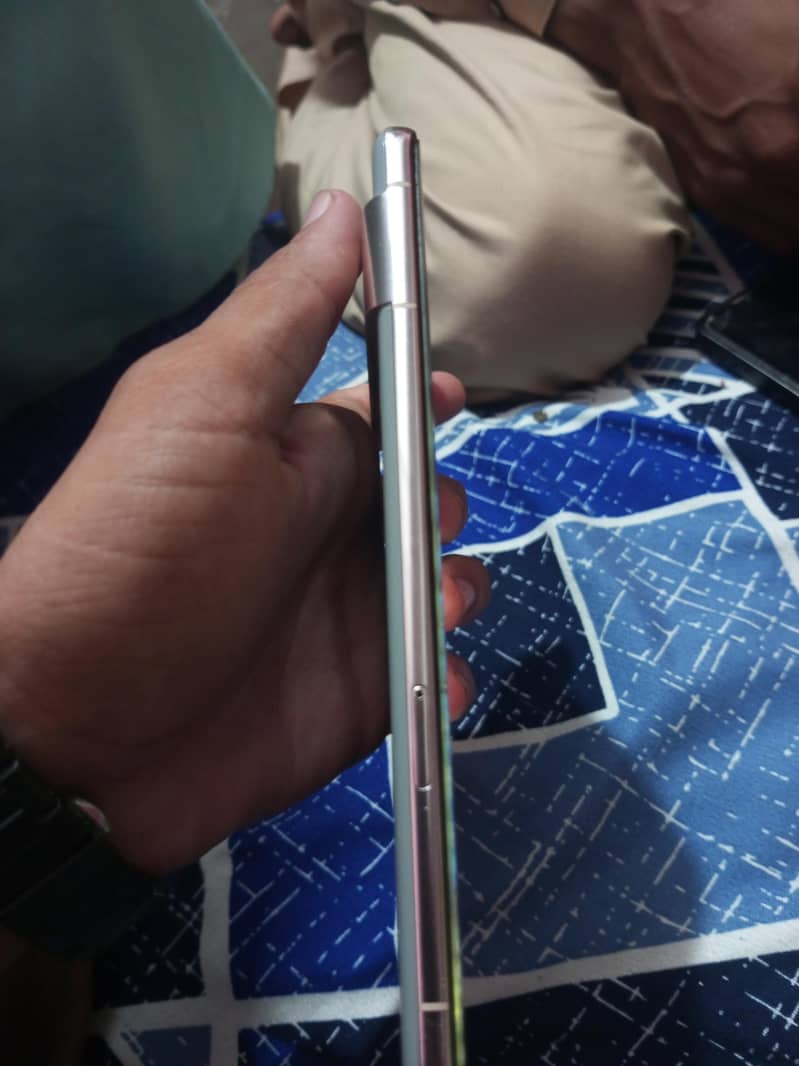 Google Pixel 7 Pro 4