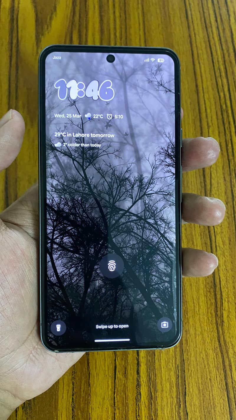 Google Pixel 8 2