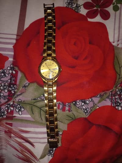 argent sale  watch ⌚ bhot pyari  h 