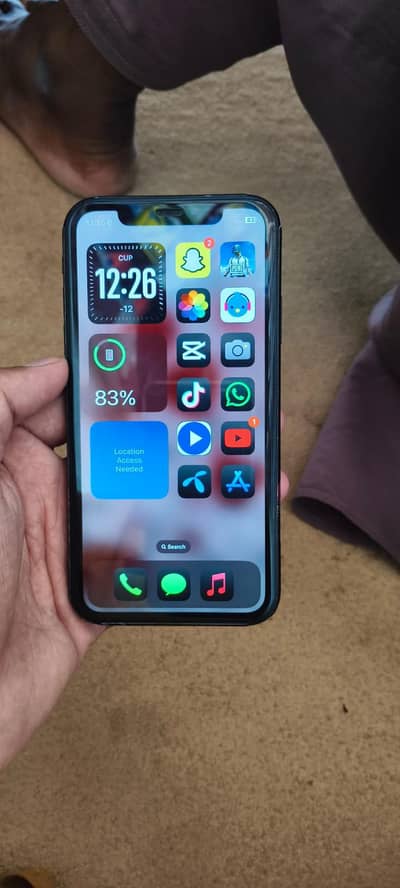 Apple iPhone XR