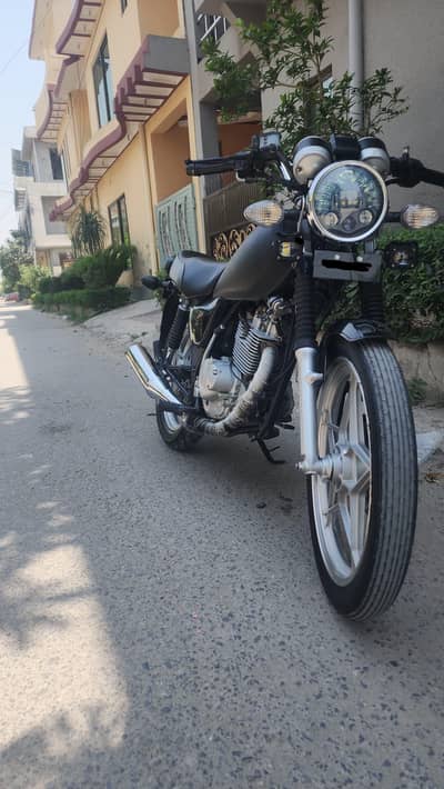 Suzuki 150 SE