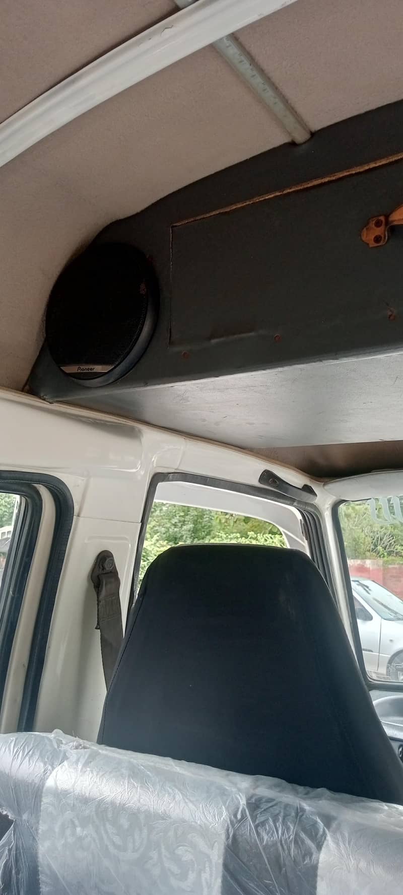 carry van 12