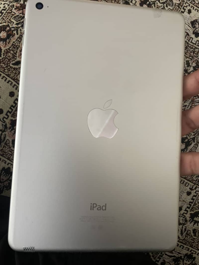 iPad mini 4 , 128 4