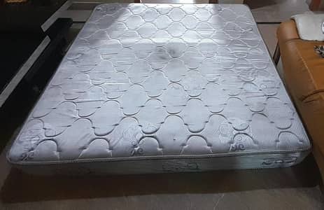 8 inch Moltyfoam spring mattress king size 78×72