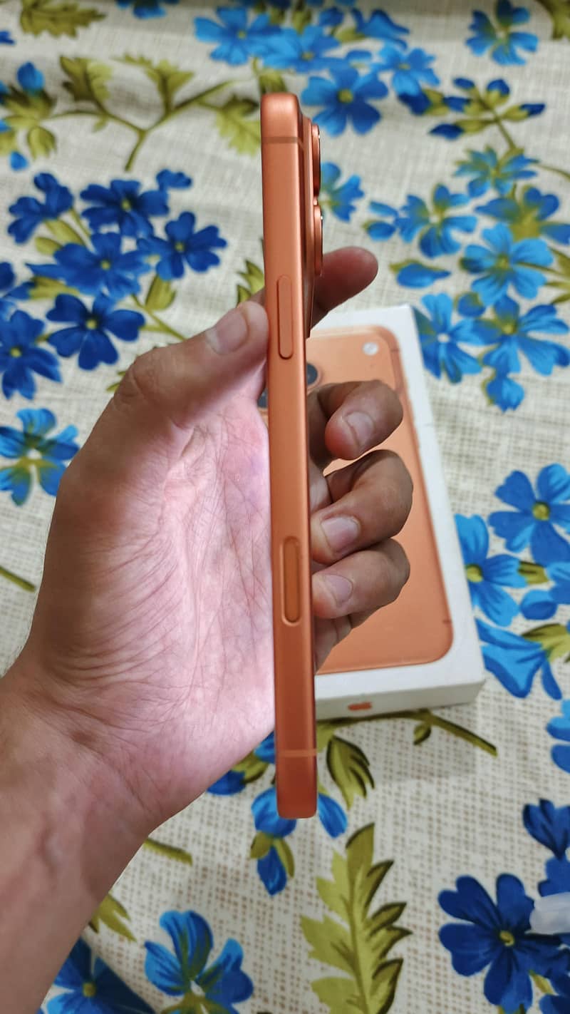 Apple iPhone 17 Pro Max 3