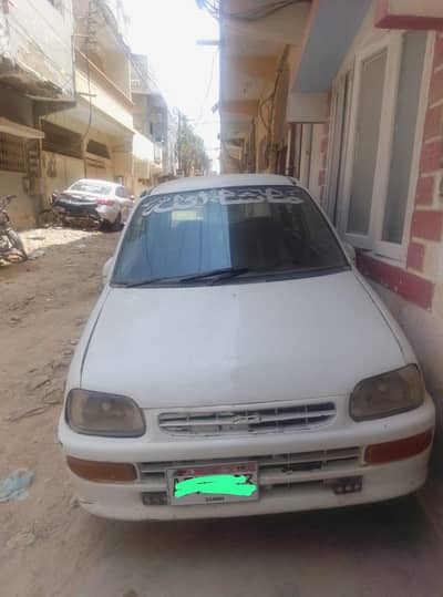 Daihatsu Cuore 2003