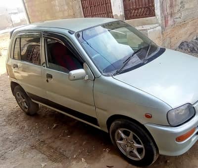 Daihatsu Cuore 2002