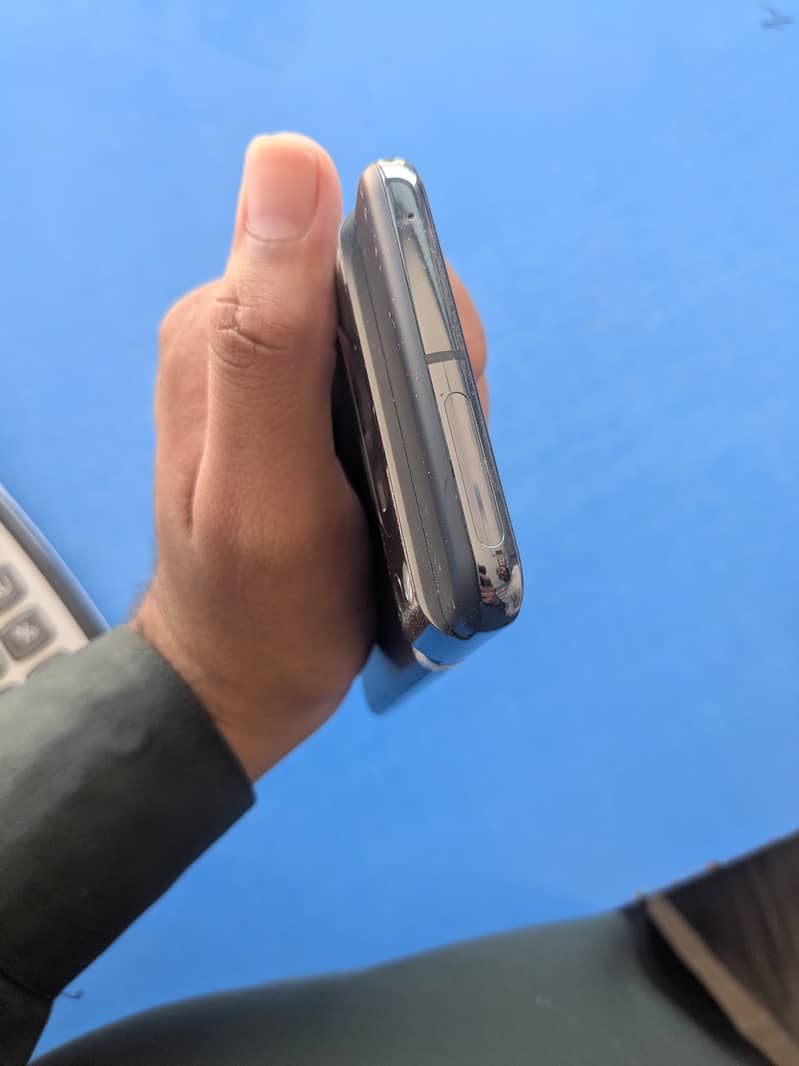 Google Pixel 8 Pro 0