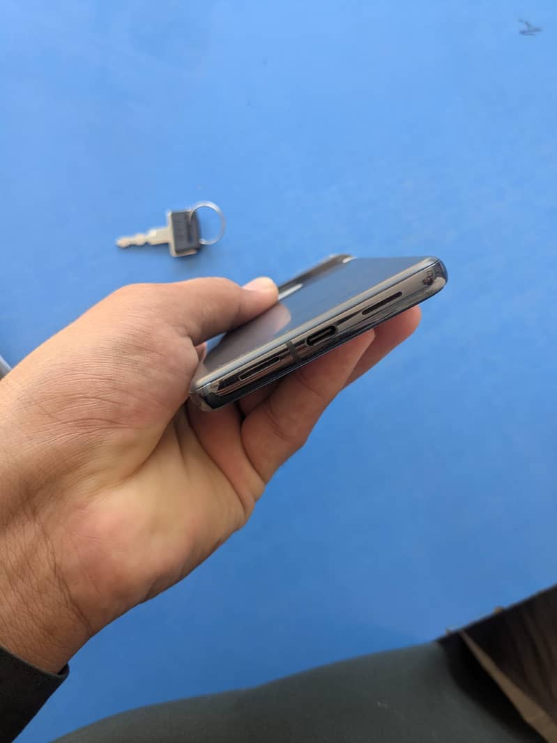 Google Pixel 8 Pro 7
