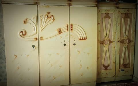 whole bed set for sale only in 16000 dico wood