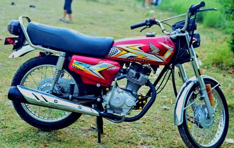 Honda 125 2024/2025 Urgent sell need money dabal saman invoice mea hea