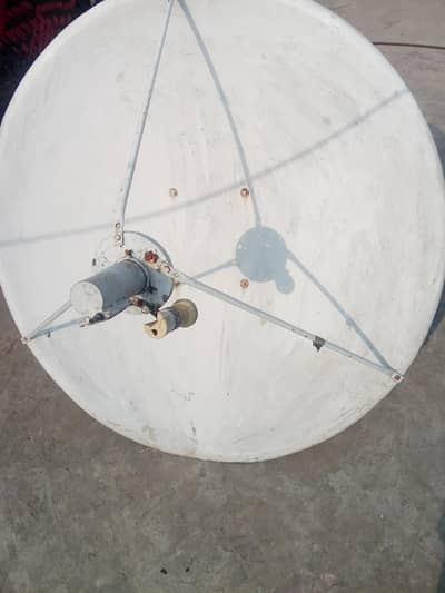 Dish Antena Complete set with Stand and Angles