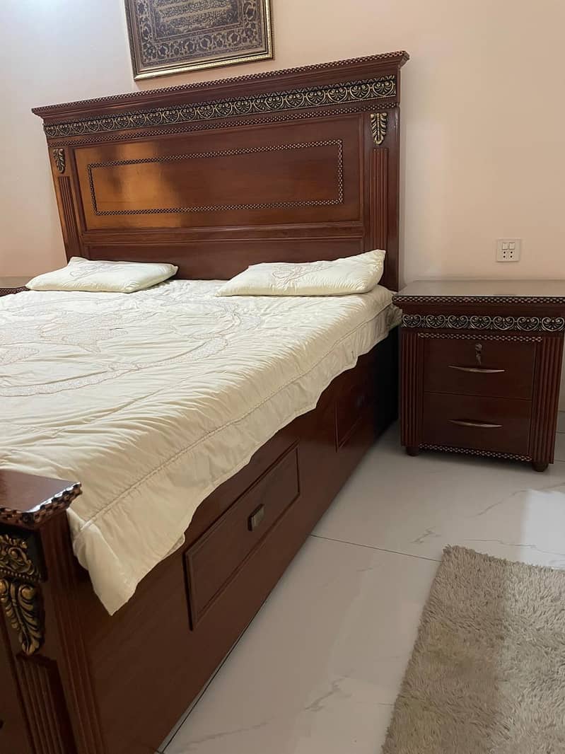 Bed Set with dressing table 3