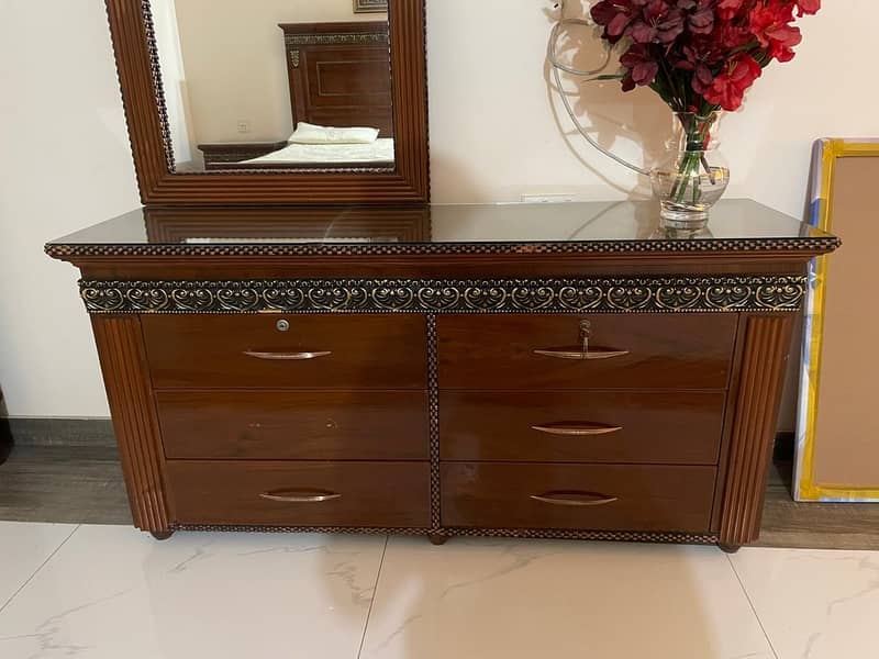 Bed Set with dressing table 11