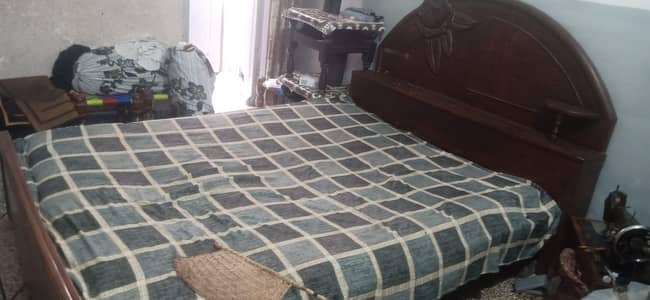 Dubble bed with metres