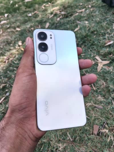 Vivo Y19s