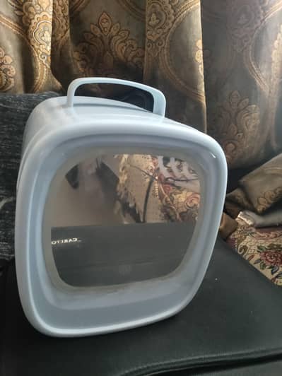 Makeup fridge to keep cosmetics cool