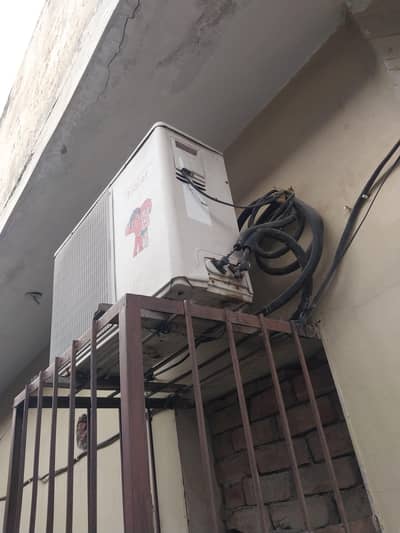 hair Ac working condition