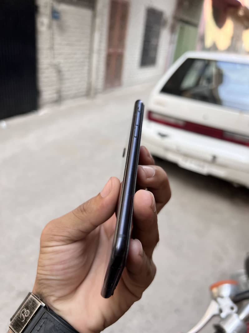 Apple iPhone SE 1