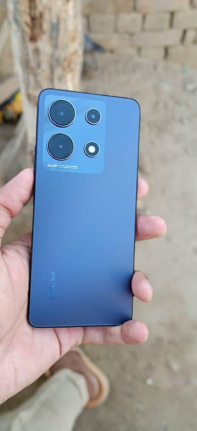 Infinix Note 30