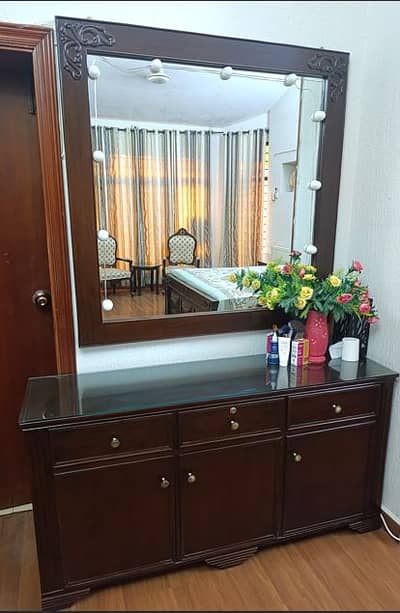 Large King Size Dressing Table – Islamabad