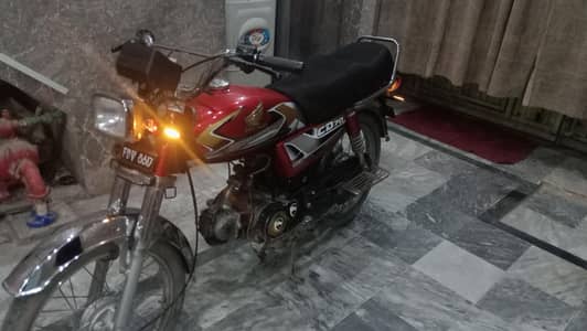 CD 70 1998