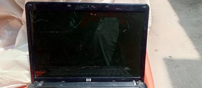 hplaptop ha 2gb ram 120gb storage read caption
