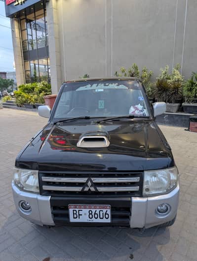 Urgent Sale Mitsubishi Pajero Mini 2010