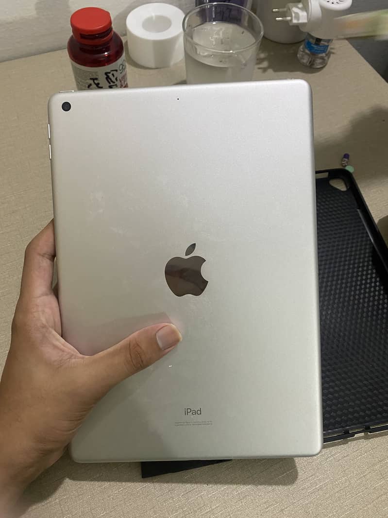 Ipad 7th generation 1