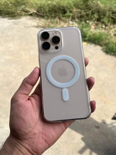 Apple iPhone 16 Pro Max