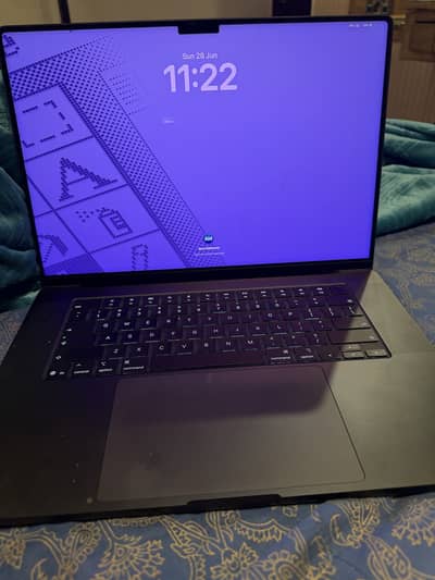 Macbook pro M5 pro 48/1tb 16 inches